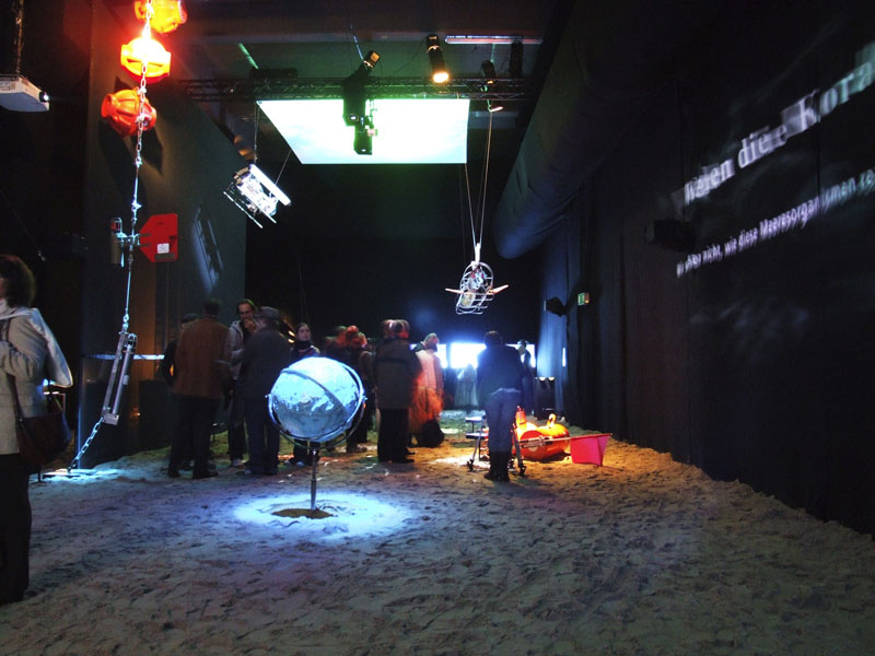 Ausstellungsraum in Kiel, Oktober 2006